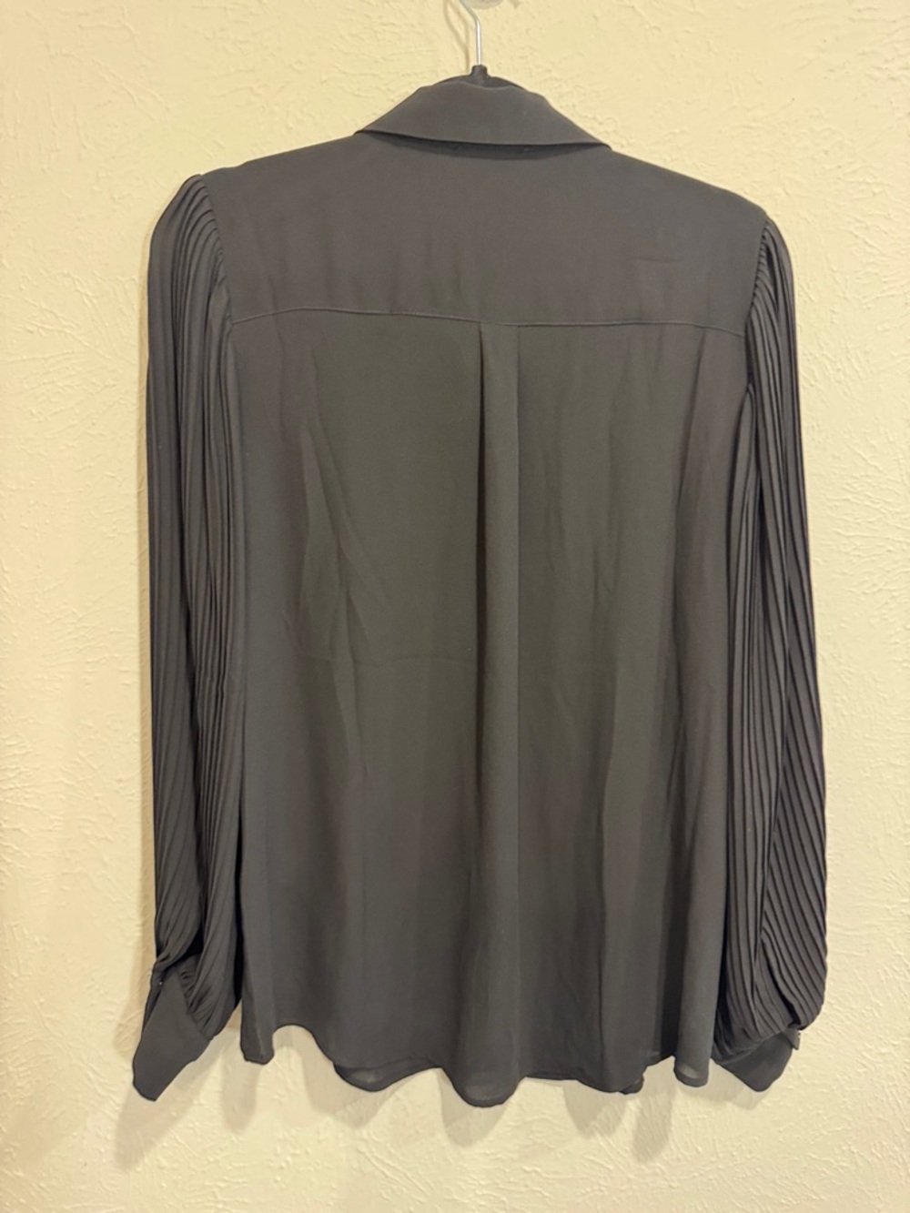 Tahari Black Pleated Sleeve Button-Down Blouse - Picture 5 of 7